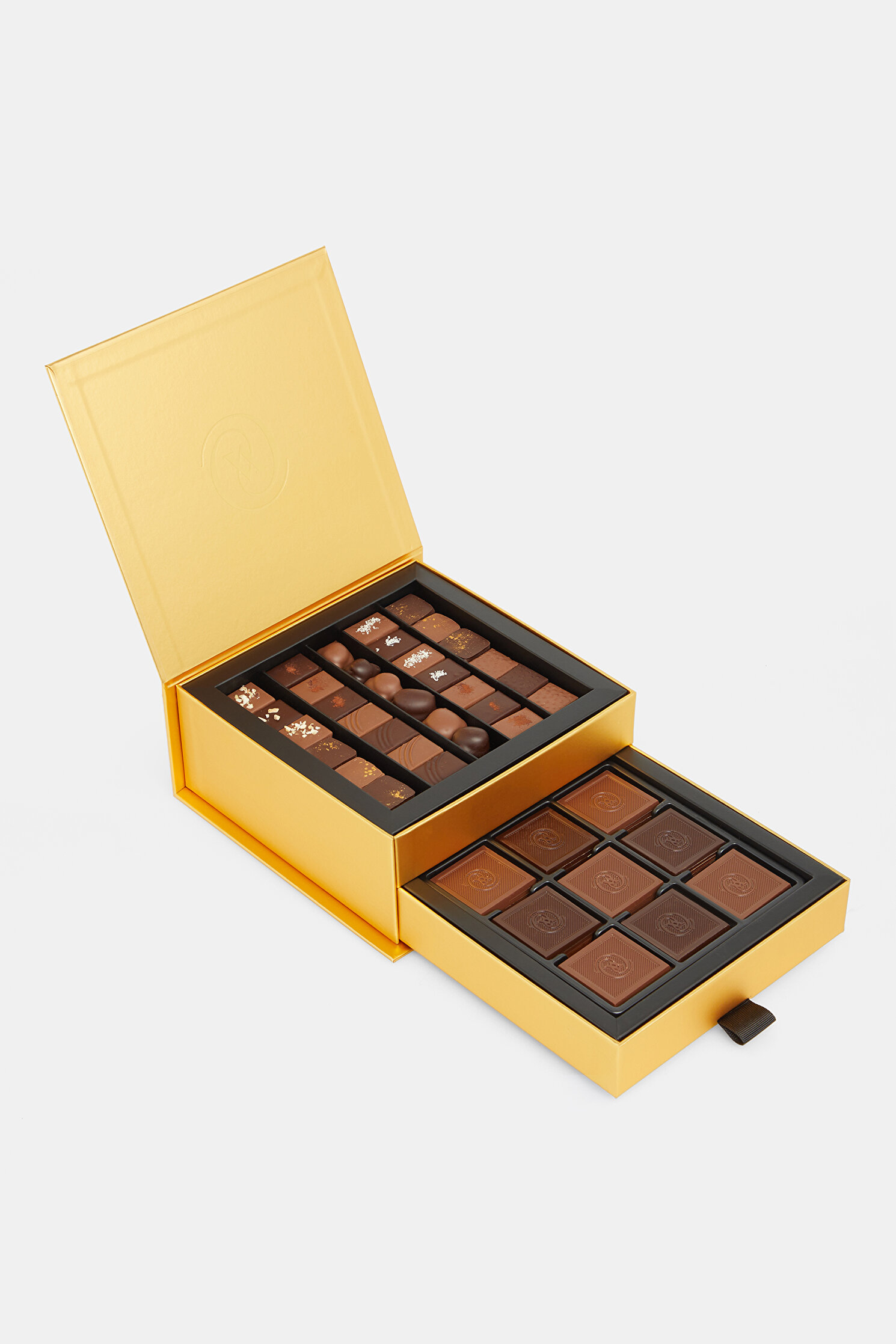 PRALINE & SUPERFINE KARIŞIK ÇİKOLATA 552 GR