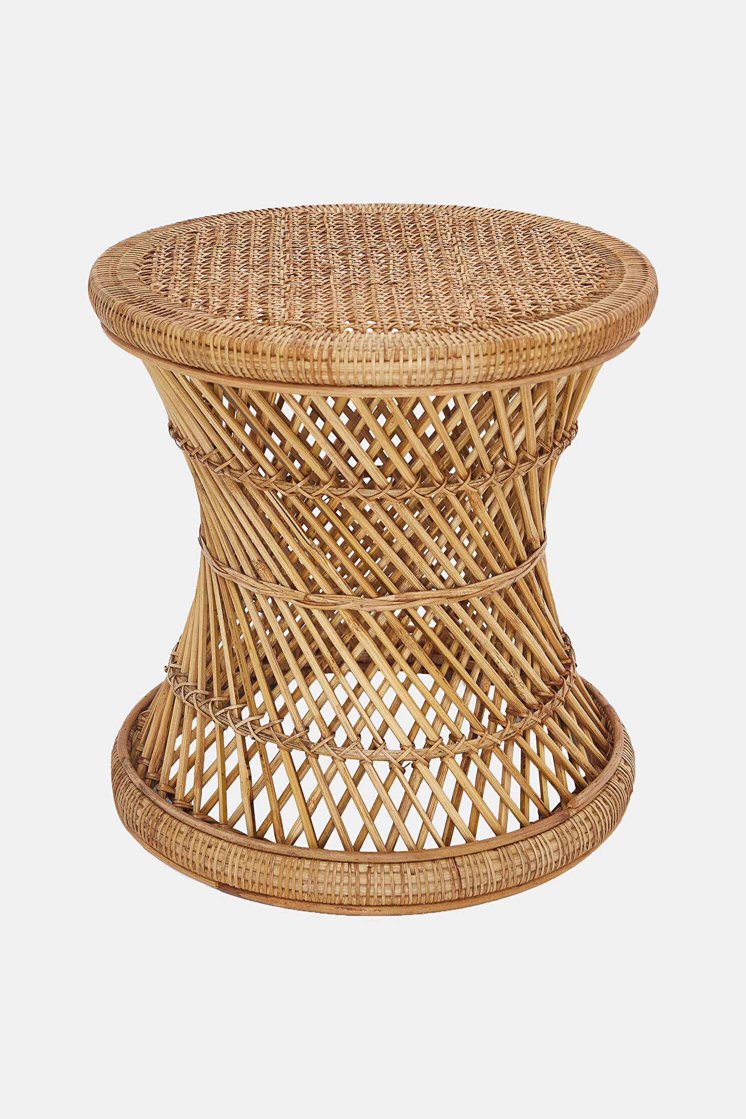 SNİKE RATTAN TABURE