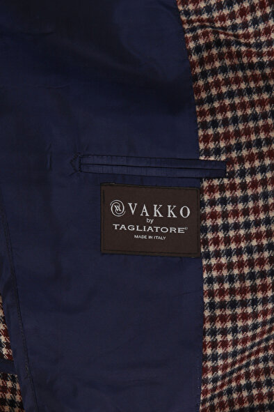 Vakko 4