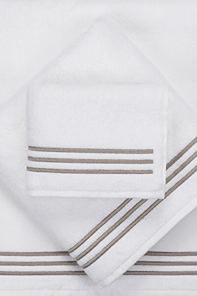 EMBROIDERED TOWEL 3