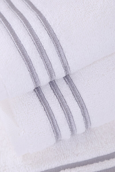 TOWEL 4