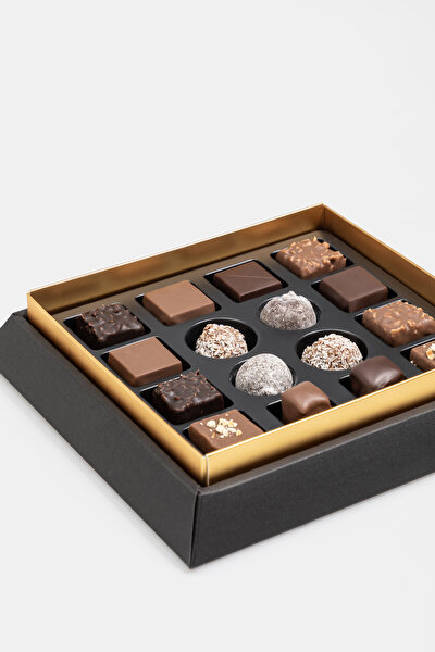 PRALINE ÇİKOLATA 125 GR SİYAH KUTU 4