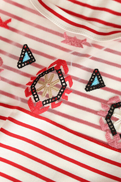 T-SHIRT 4