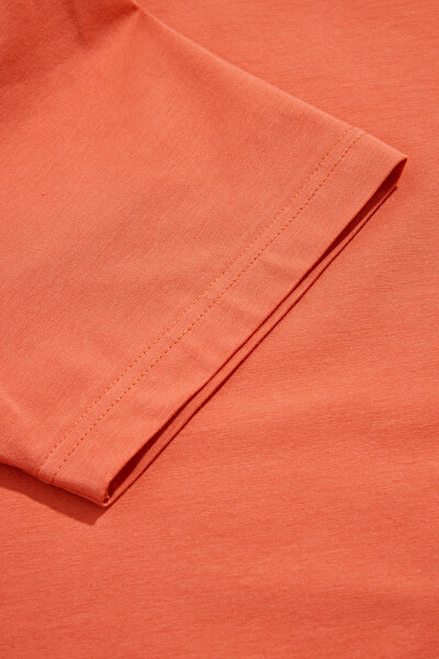 T-SHIRT 4