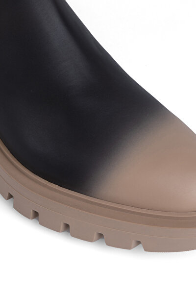 BLACK LEATHER BOOT 4