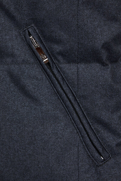 VEST 4