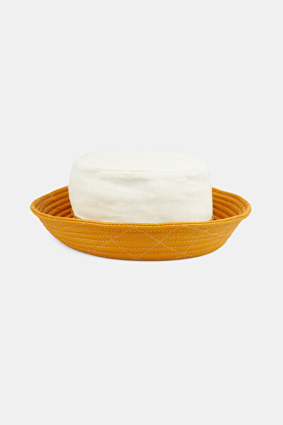 HAT 4