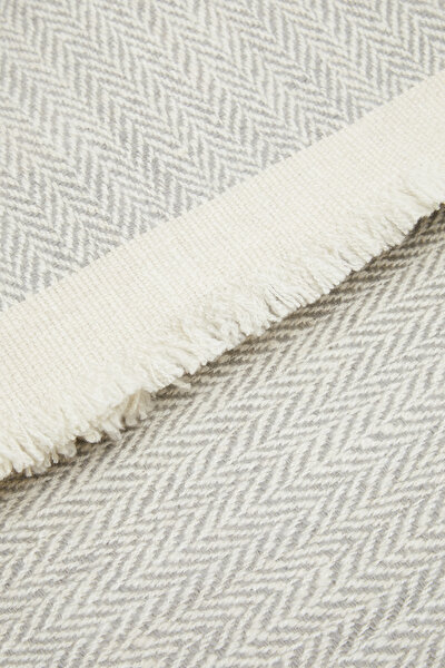 CASHMERE BLANKET 3