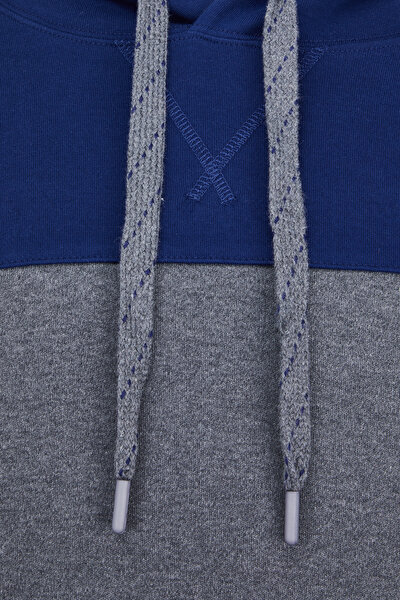 SWEATSHIRT 3