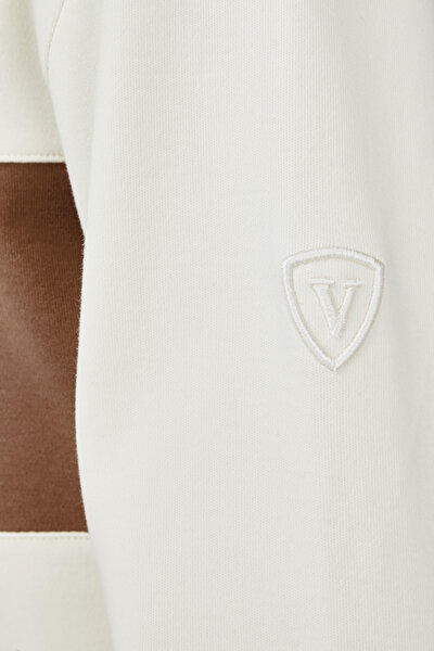 SWEATSHIRT 5