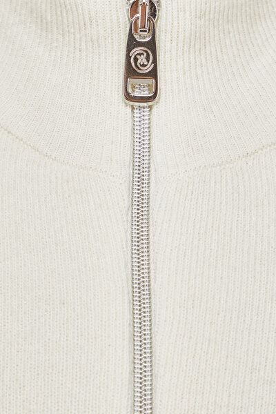 KNITWEAR 3