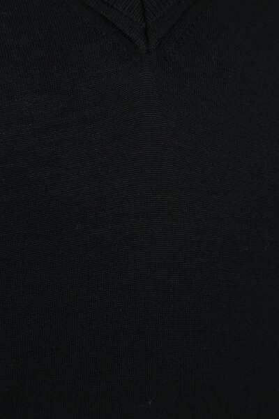KNITWEAR 3