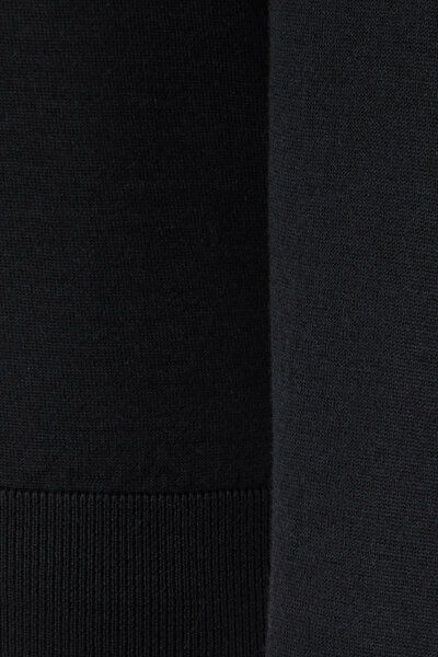 KNITWEAR 5
