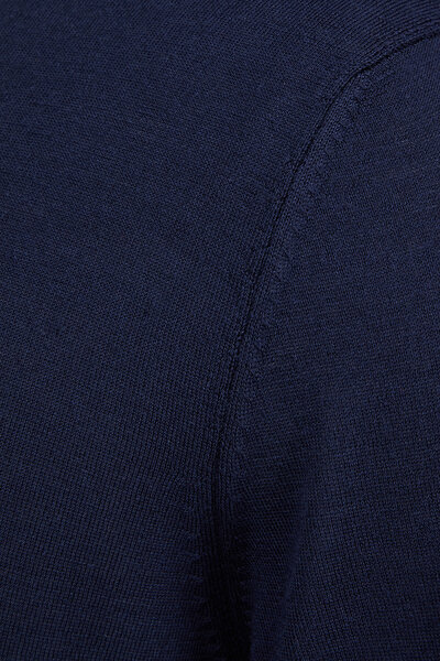 KNITWEAR 4