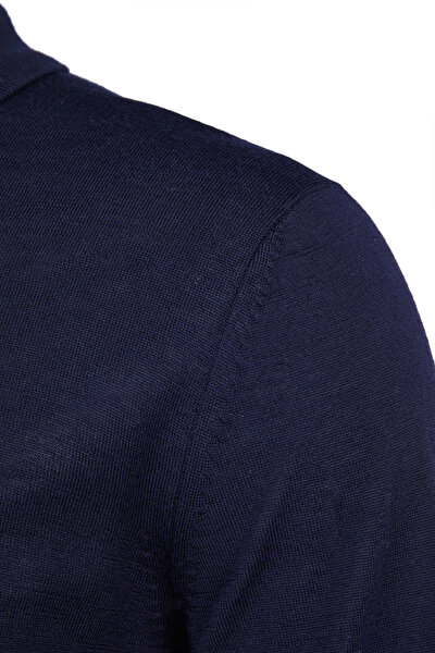 KNITWEAR 4