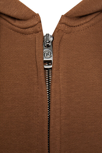 SWEATSHIRT 8
