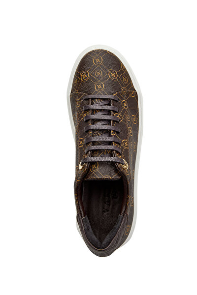 SNEAKERS 5