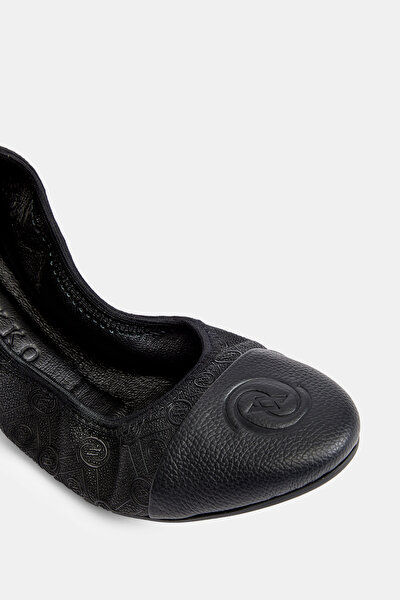 SHOES 4