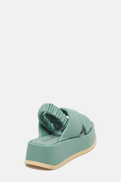 SANDALS 3