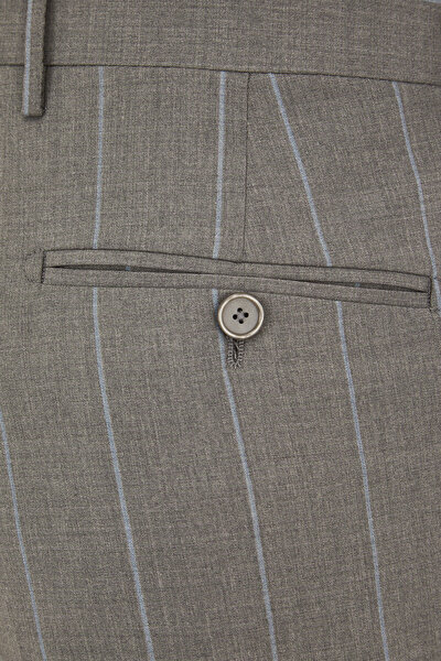 SUIT 4