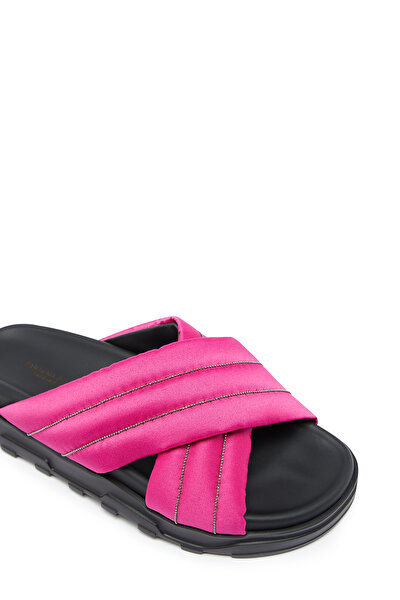 SLIPPER 4