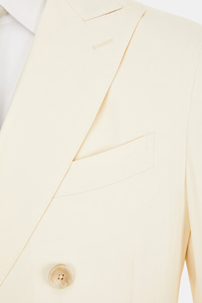 SUIT 3