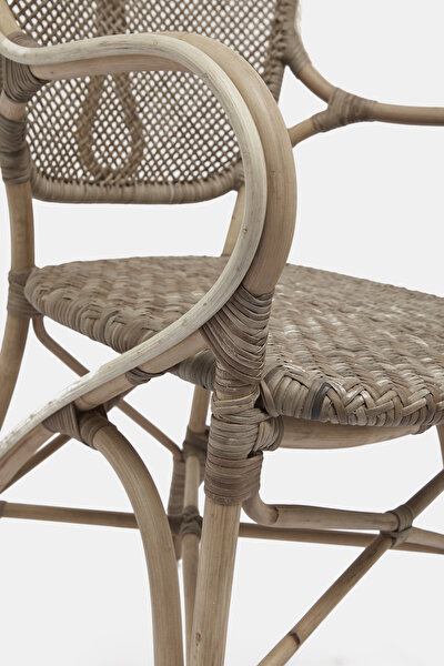 CHAIR 4