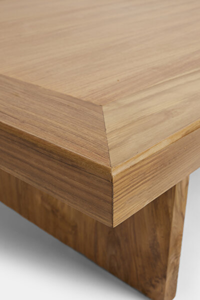 COFFEE TABLE 4