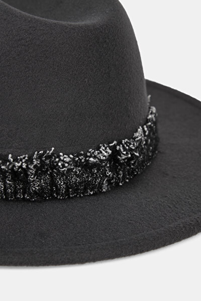 HAT 4