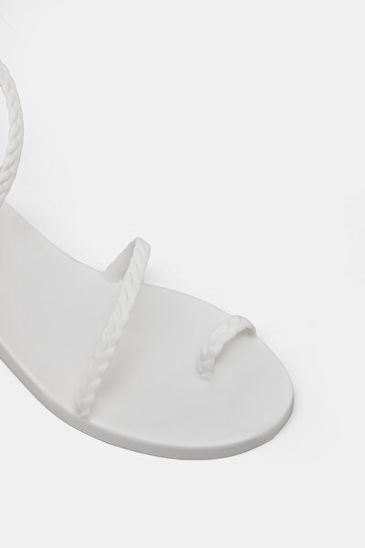 SANDALS 4