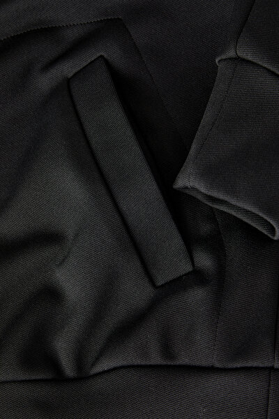 SWEATSHIRT 4
