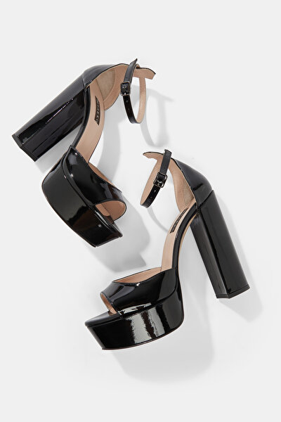 SHOES 4