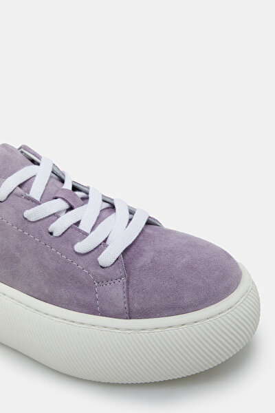 SNEAKERS 4
