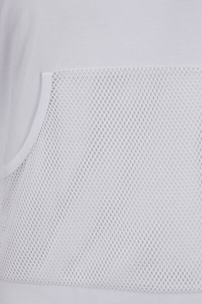 WHITE BASIC / ROUND NECKLINE SHORT SLEEVE TSHIRT 3