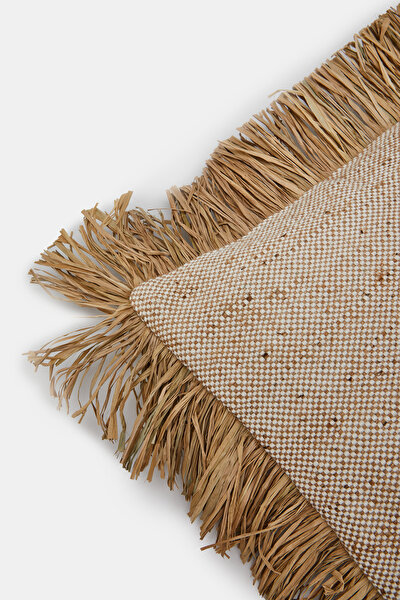 DECORATIVE PILLOW 3