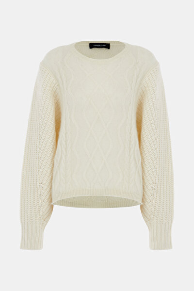 KNITWEAR 5