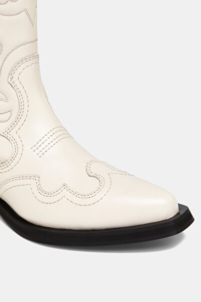 BOOTS 4