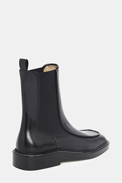 BOOTS 3