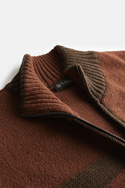 KNITWEAR 3