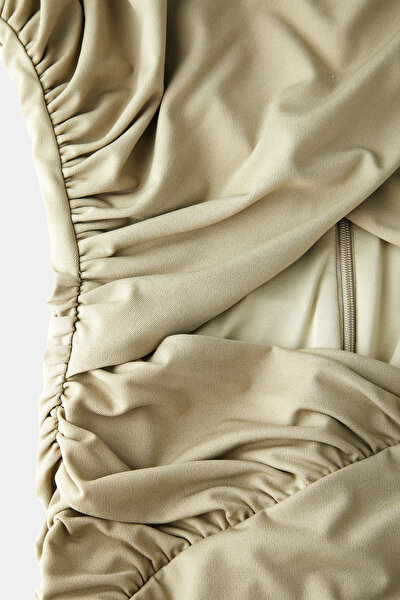 DRESS 4