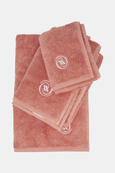 MONOGRAM HAVLU 5