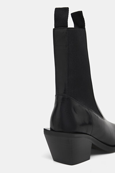 BOOTS 4