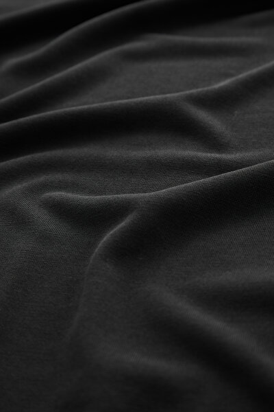 T-SHIRT 4