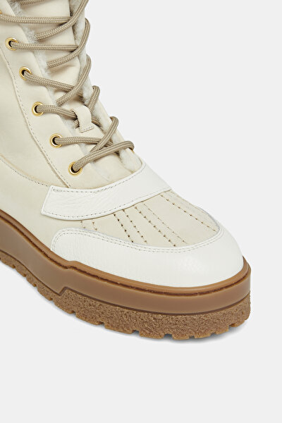 BOOTS 4