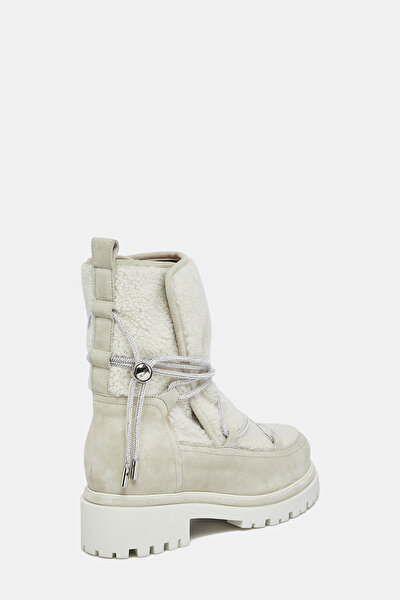 BOOTS 3