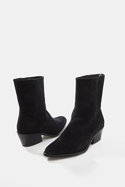 BLACK SUEDE BOOT 4