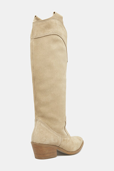BEIGE SUEDE BOOT 3