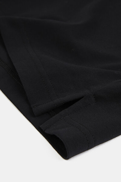 SİYAH POLO YAKA T-SHIRT 4