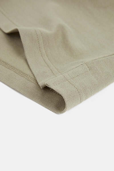 BEIGE T-SHIRT 4