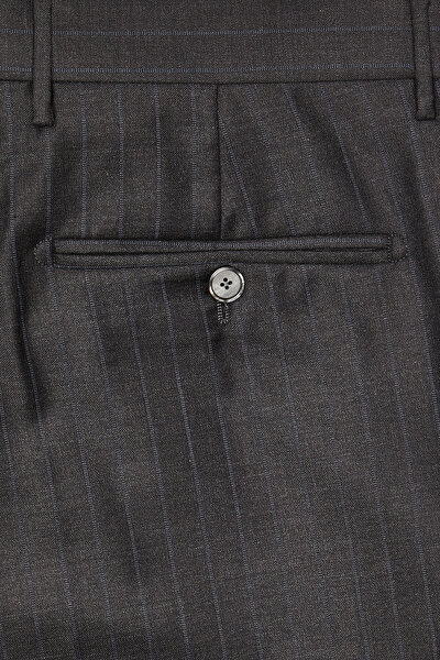 SMOKED SURPLICE NECKLINE (CROSS-OVER NECKLINE) WOOL/CASHMERE SUIT 13